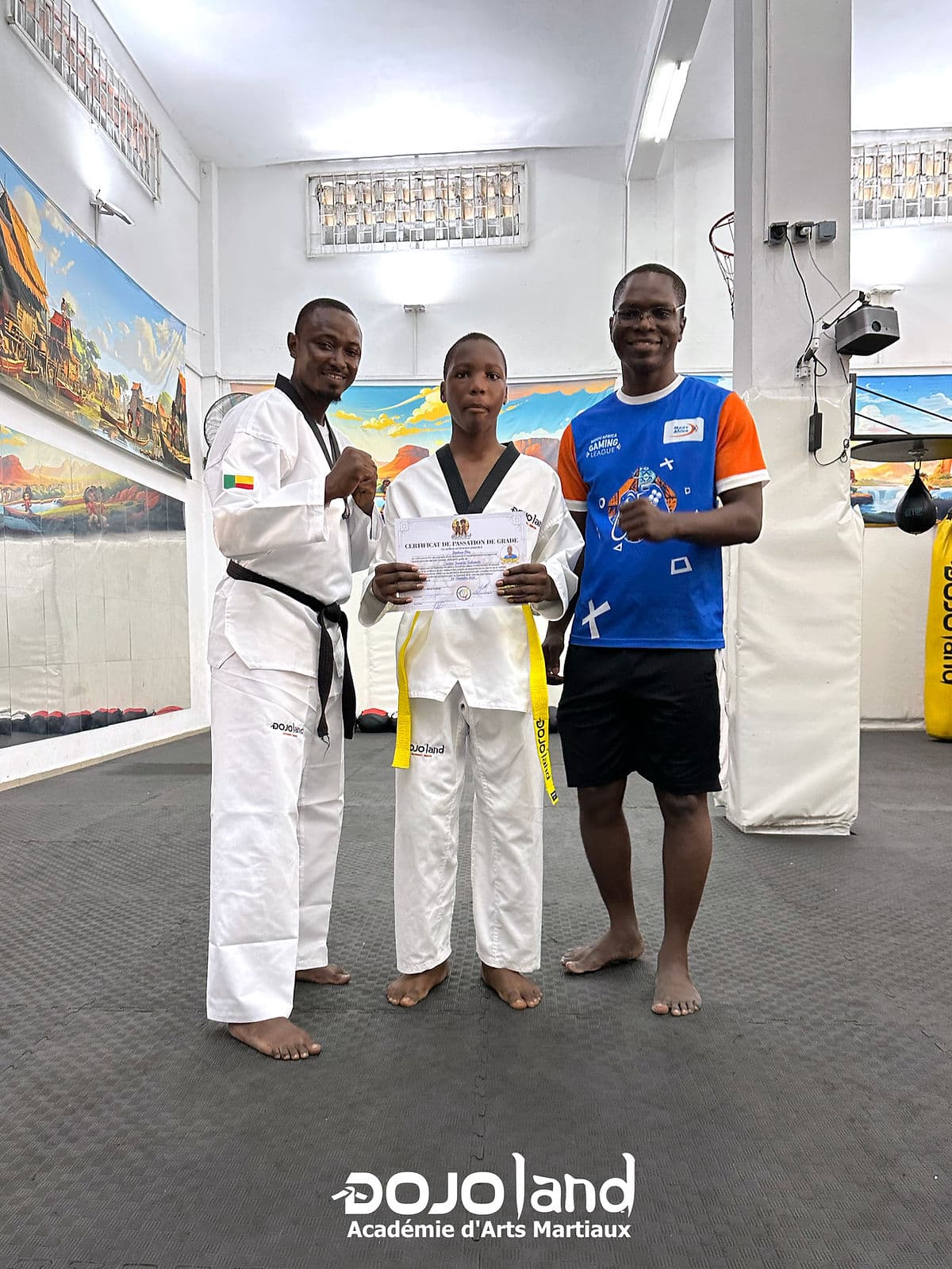 Cérémonie de remise des ceintures de Taekwondo à DojoLand : Une fière réussite